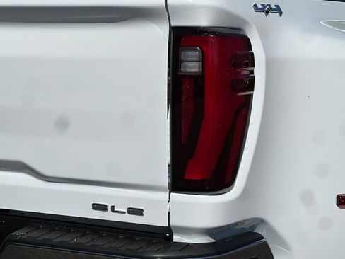 New 2026 GMC Sierra 3500 SLE AWD/4WD image 26