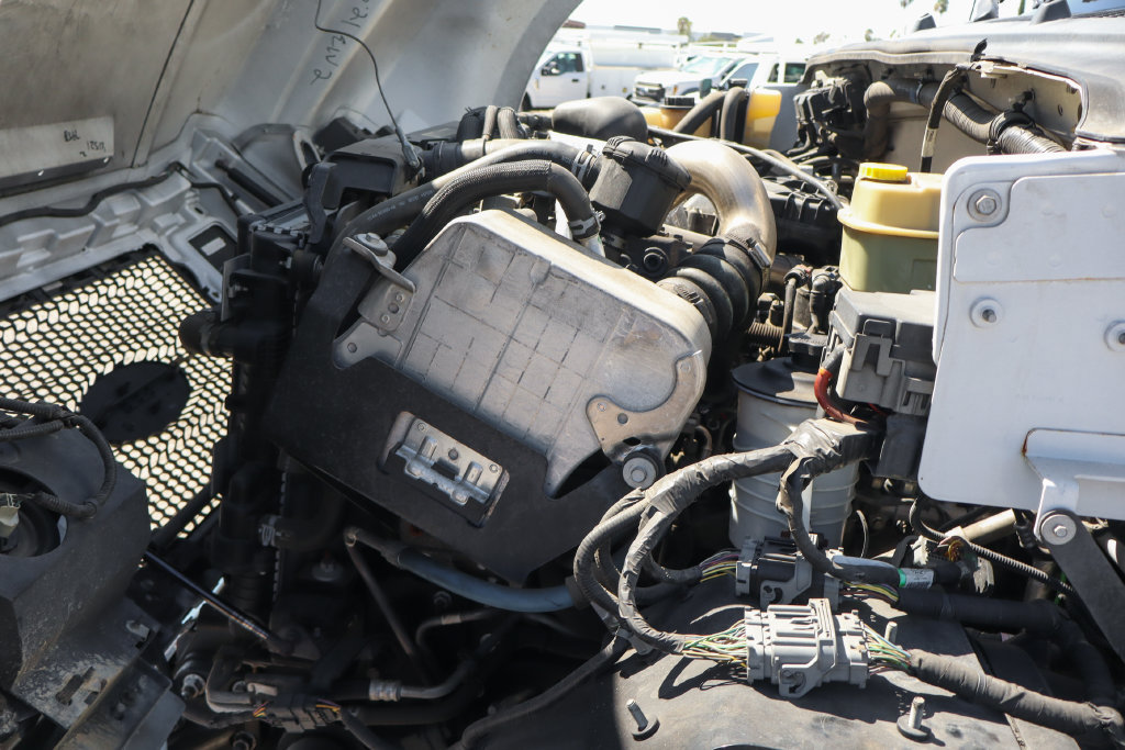 Used 2019 Ford F650 2WD Crew Cab Super Duty image 17