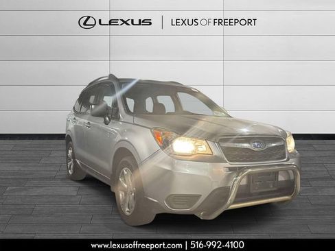 Used 2016 Subaru Forester 2.5i w/ Alloy Wheel Package AWD/4WD image 1