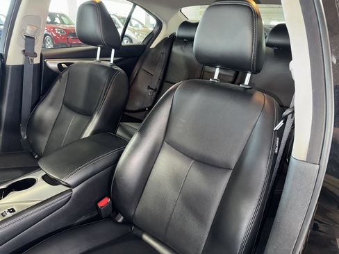 Used 2023 INFINITI Q50 Luxe w/ Cargo Package image 32