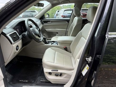Used 2023 Volkswagen Atlas SEL AWD/4WD image 11