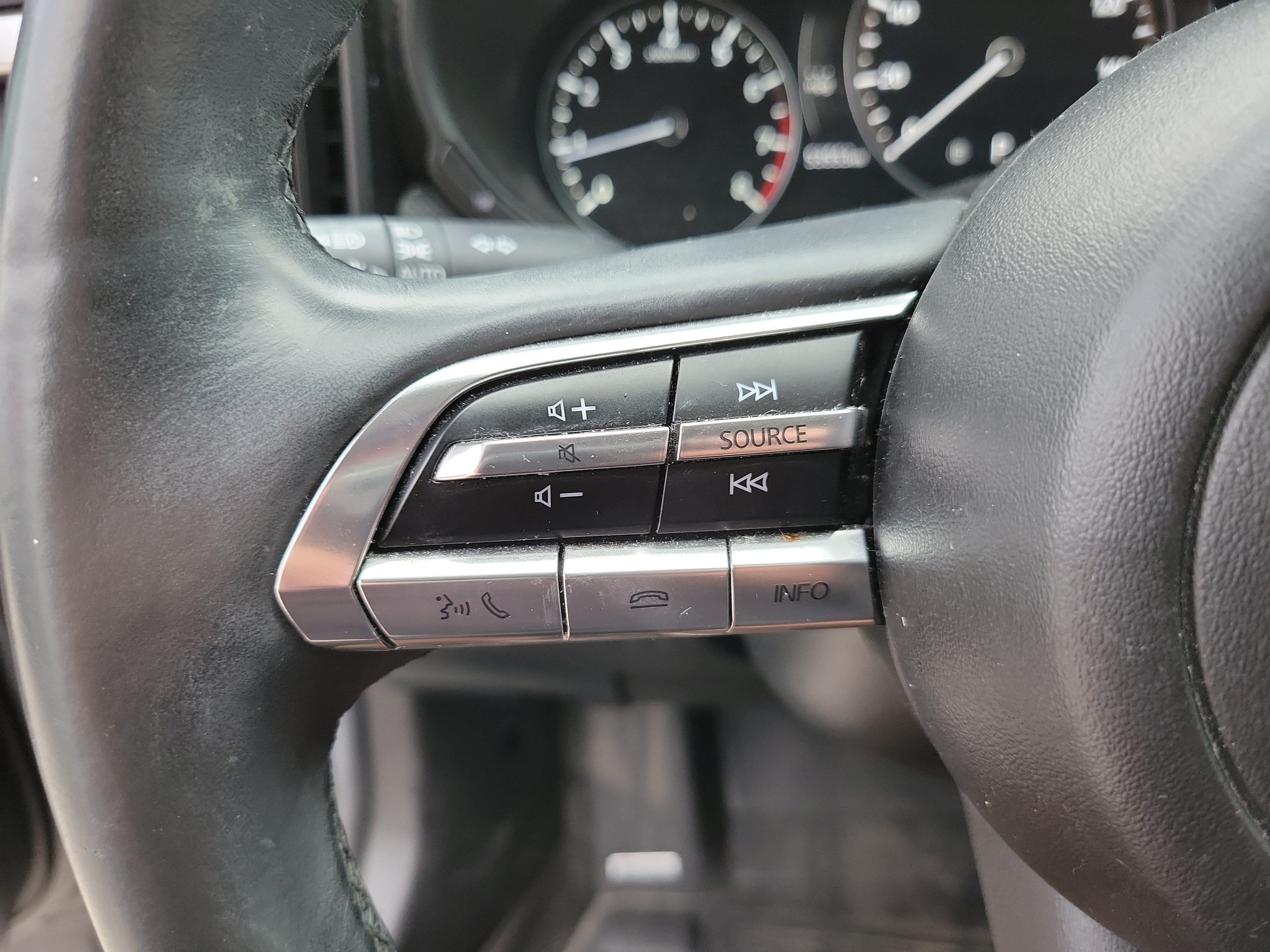 Used 2024 MAZDA CX-50 AWD 2.5 S w/ Cargo Package image 20