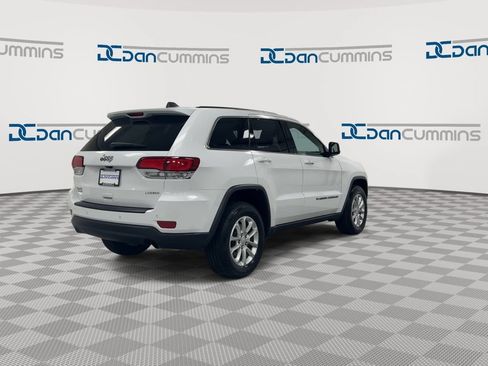 Used 2022 Jeep Grand Cherokee Laredo X AWD/4WD image 8
