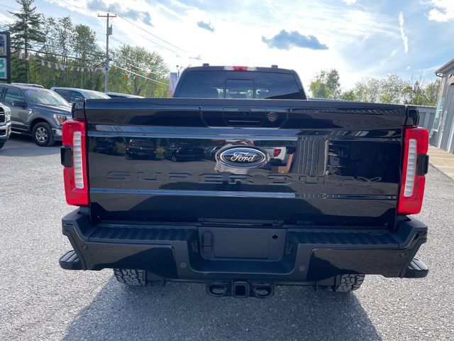 Used 2023 Ford F250 Lariat w/ Black Appearance Package AWD/4WD image 6