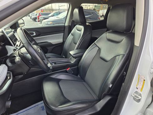 Used 2022 Jeep Compass Latitude w/ Convenience Group image 16