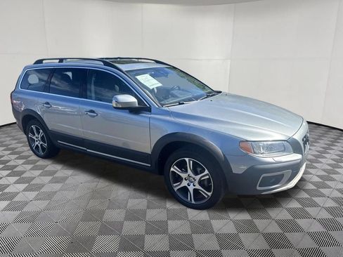 Used 2013 Volvo XC70 T6 AWD/4WD image 8