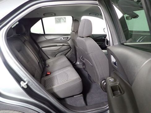 Used 2021 Chevrolet Equinox LT image 34
