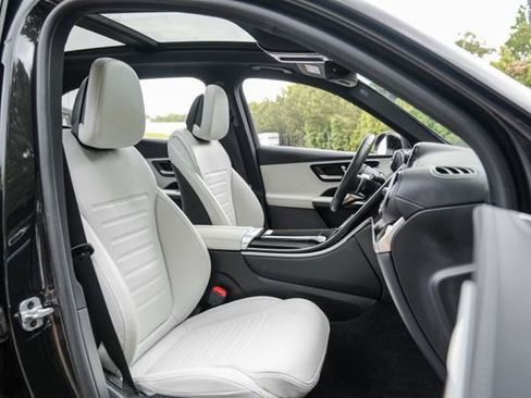 Used 2024 Mercedes-Benz GLC 300 4MATIC w/ AMG Line image 41