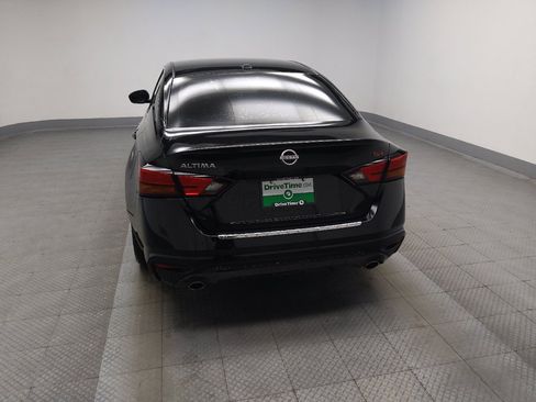 Used 2023 Nissan Altima 2.5 SR w/ SR Premium Package FWD image 6