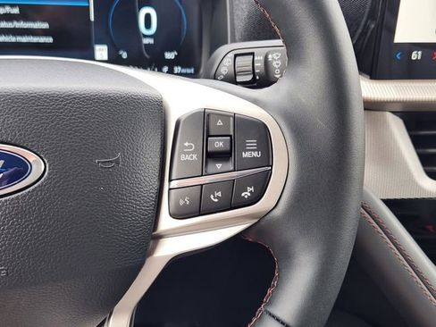 New 2026 Ford Explorer Active w/ Active Comfort Package image 28