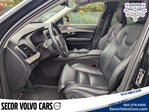 Certified 2022 Volvo XC90 T6 Inscription w/ Climate Package image 8