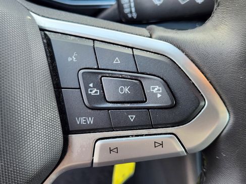 Used 2023 Volkswagen Jetta Sport image 24