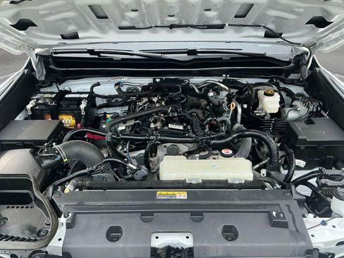 Certified 2024 Toyota Tacoma TRD Off-Road image 19