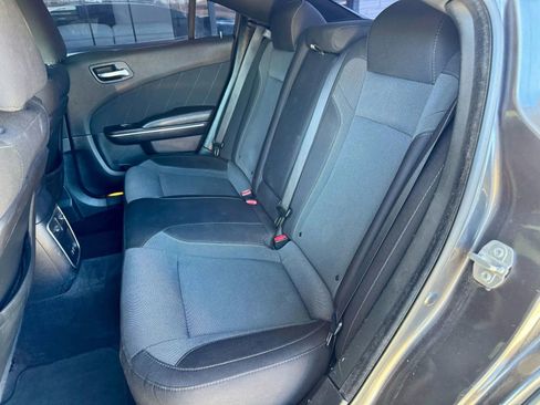 Used 2017 Dodge Charger R/T image 24
