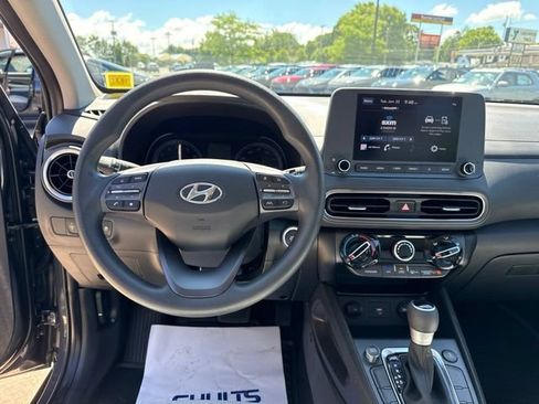 Certified 2023 Hyundai Kona SEL w/ Winter Weather Package AWD/4WD image 7