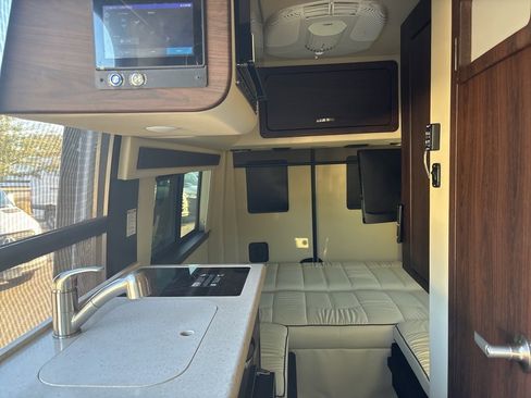 Used 2022 Mercedes-Benz Sprinter 144 Cargo image 57