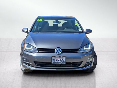Used 2015 Volkswagen Golf 4-Door FWD image 2