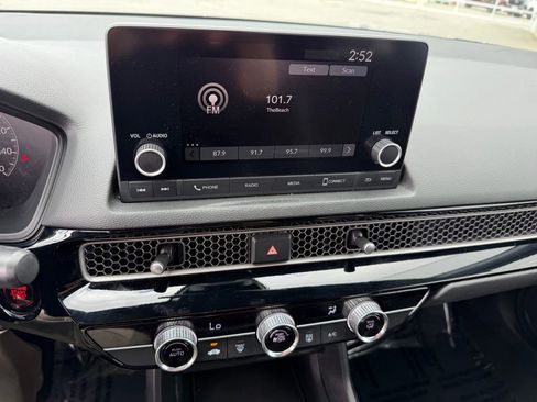 Used 2023 Honda Civic Sport image 23