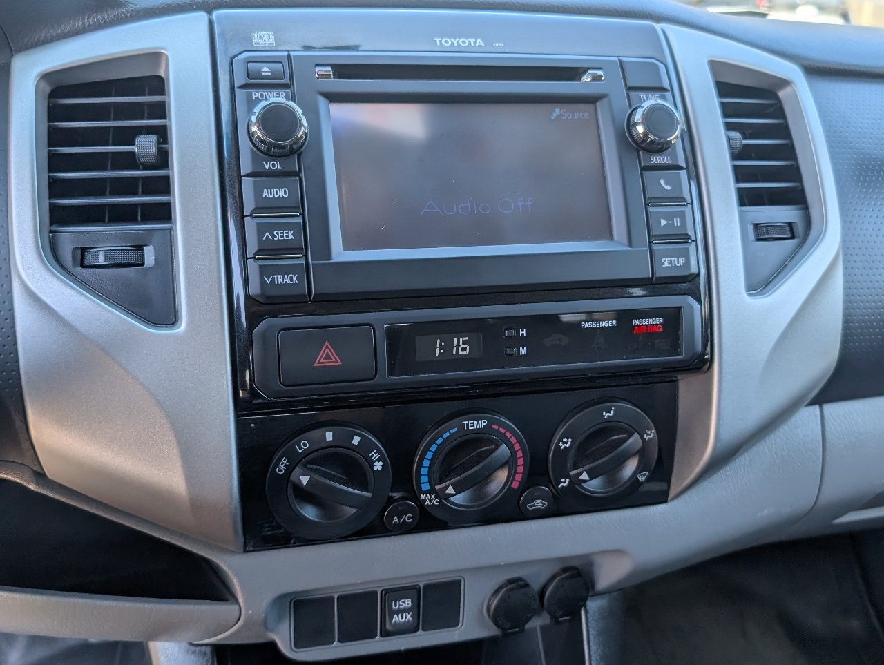 Used 2013 Toyota Tacoma PreRunner w/ TRD Sport Pkg RWD image 17