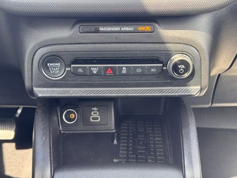 Used 2025 Ford Bronco Sport Big Bend w/ Convenience Package image 18