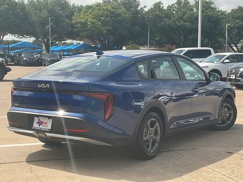 Used 2025 Kia K4 FWD image 5