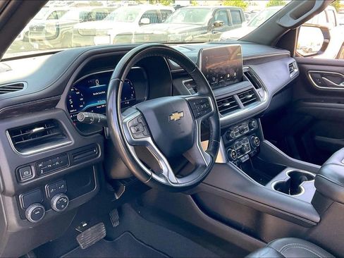 Used 2024 Chevrolet Tahoe LT RWD image 13