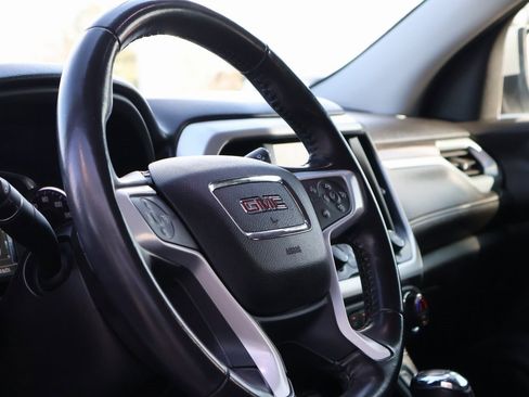 Used 2019 GMC Acadia SLT image 27