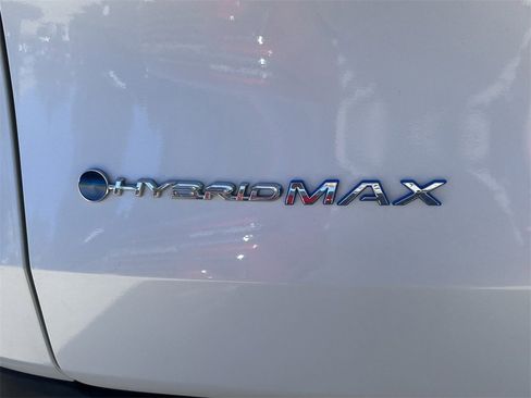 Used 2024 Toyota Grand Highlander AWD Hybrid image 13