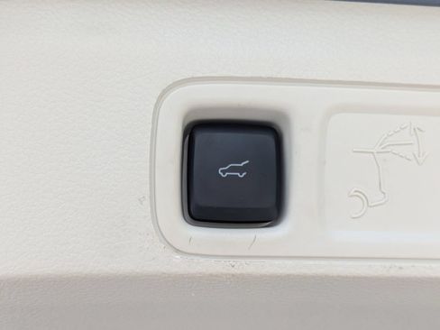 Used 2024 Lincoln Navigator Black Label AWD/4WD image 14