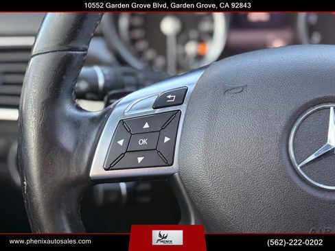 Used 2015 Mercedes-Benz ML 350 4MATIC w/ Premium 1 Package image 26