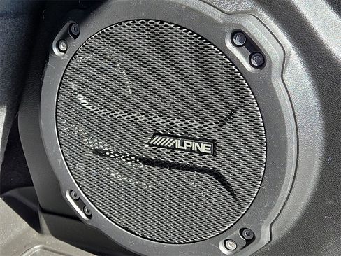 Used 2021 Jeep Wrangler Unlimited Rubicon w/ Trailer Tow Package image 17