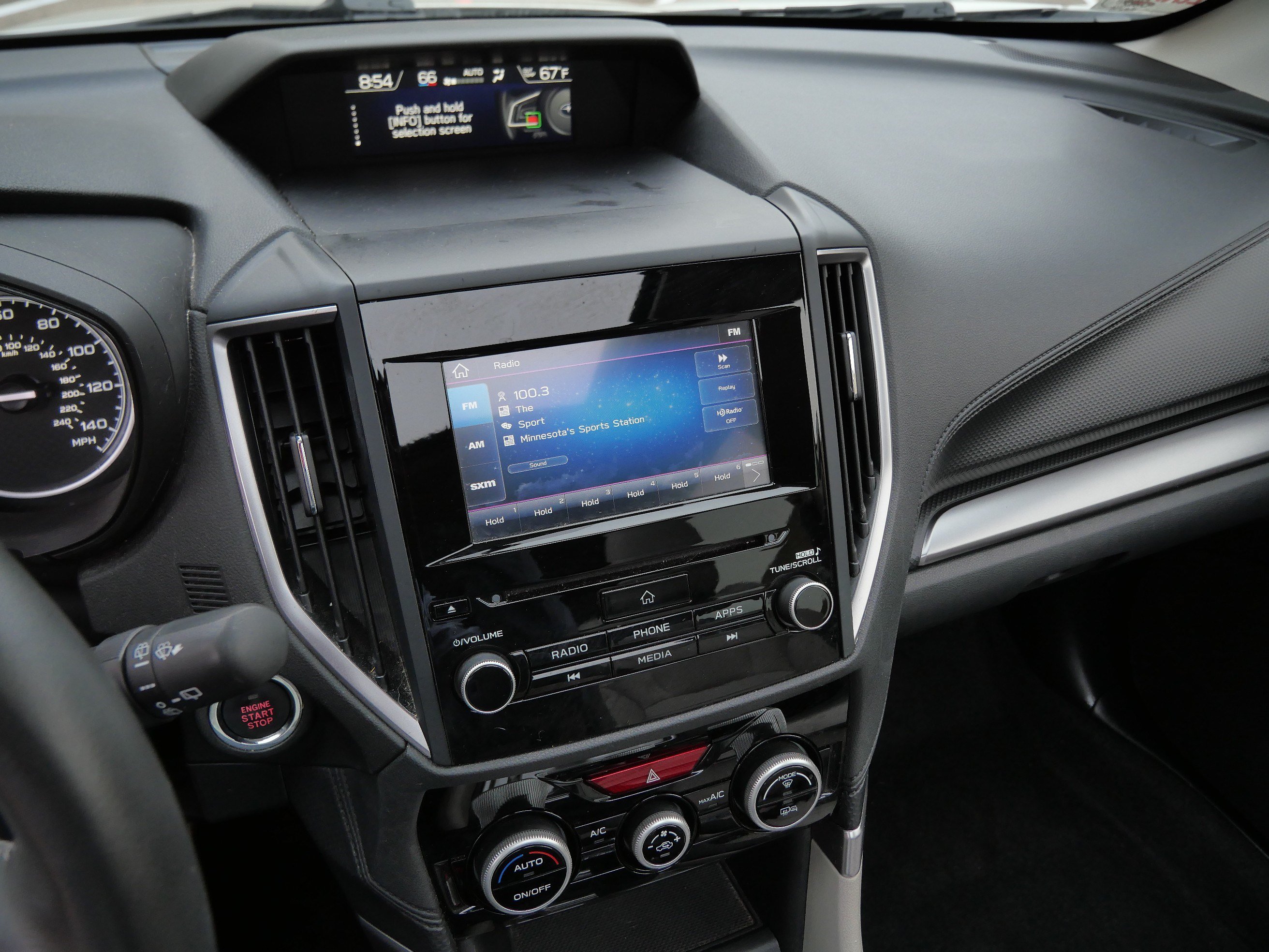 Used 2020 Subaru Forester Premium AWD/4WD image 22