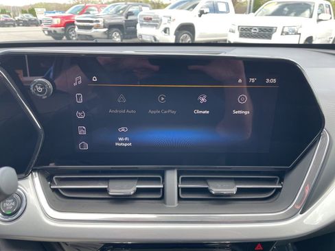 New 2026 Chevrolet Trax LT w/ Driver Confidence Package FWD image 10