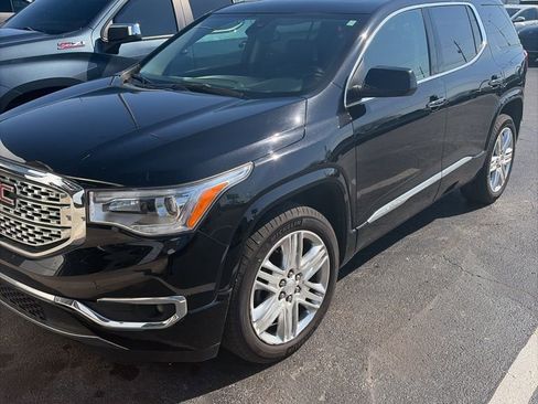 Used 2018 GMC Acadia Denali w/ Technology Package image 1