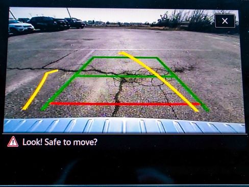 Used 2022 Volkswagen Tiguan SE R-Line image 19