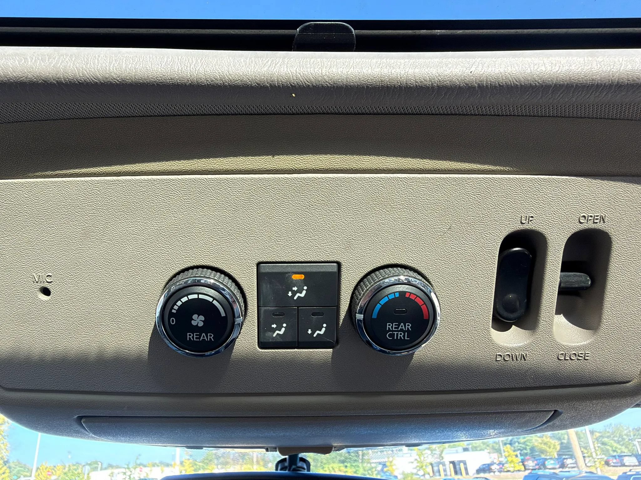 Used 2012 Nissan Armada SL w/ DVD FES Pkg RWD image 30