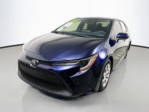 Used 2021 Toyota Corolla LE FWD image 8