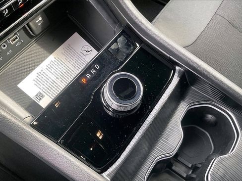 New 2025 Jeep Grand Cherokee L Laredo w/ Luxury Tech Group I image 31