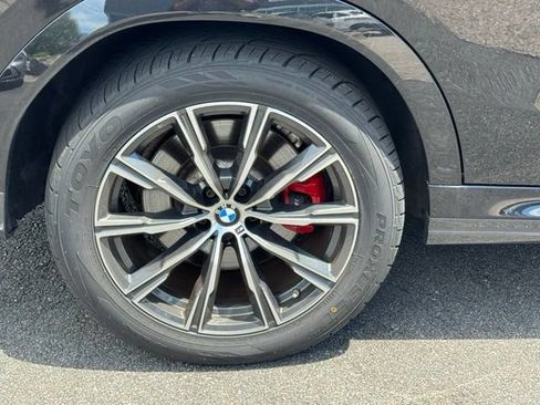 Used 2022 BMW X6 M50i w/ Premium Package AWD/4WD image 13