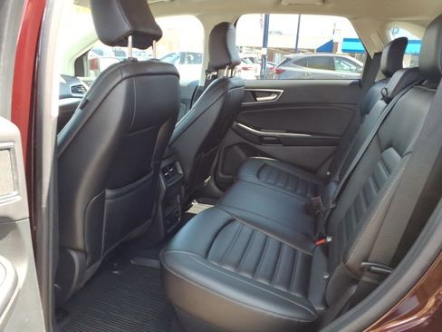 Certified 2023 Ford Edge SEL w/ Convenience Package AWD/4WD image 10