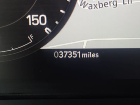 Used 2024 Land Rover Defender 110 S AWD/4WD image 23