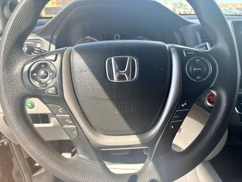 Used 2016 Honda Pilot EX image 17