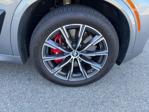 Certified 2026 BMW X5 M60i AWD/4WD image 8