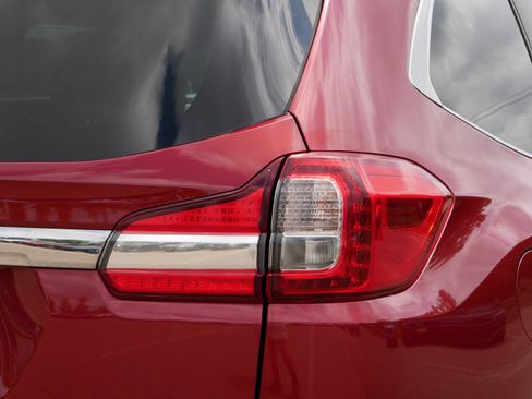 Used 2019 Subaru Ascent Touring w/ Popular Package #2A AWD/4WD image 17