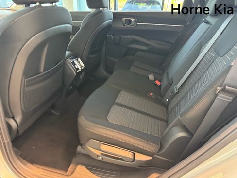 New 2026 Kia Sorento LX FWD image 13