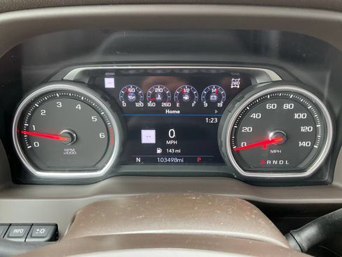 Certified 2022 Chevrolet Silverado 3500 LTZ w/ LTZ Premium Package AWD/4WD image 8