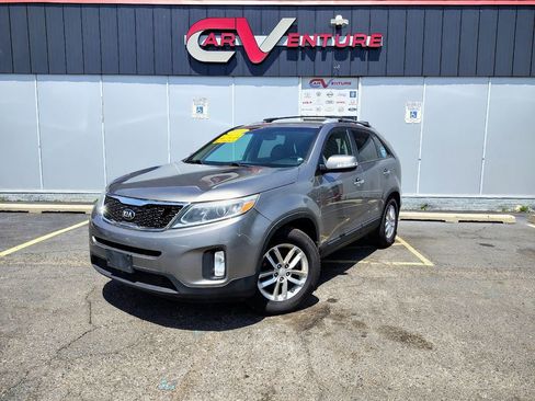 Used 2015 Kia Sorento LX AWD/4WD image 1