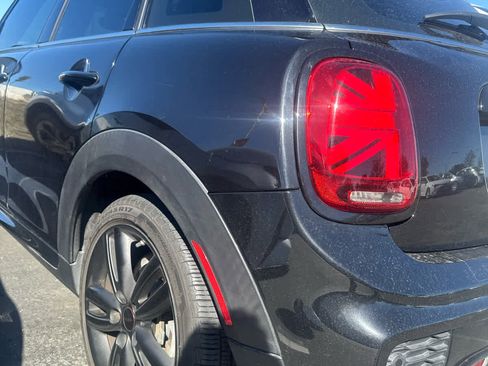 Used 2019 MINI Cooper S w/ Premium Package image 3