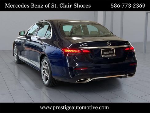 Used 2023 Mercedes-Benz E 350 4MATIC Sedan image 5