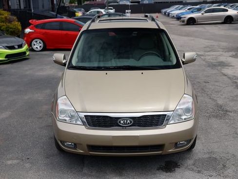 Used 2011 Kia Sedona EX w/ Luxury Pkg FWD image 22